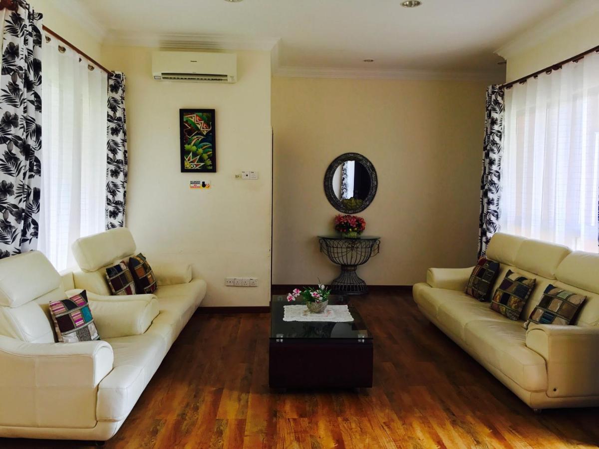 Desa Kaloi Farmhouse Villa Batang Kali Buitenkant foto
